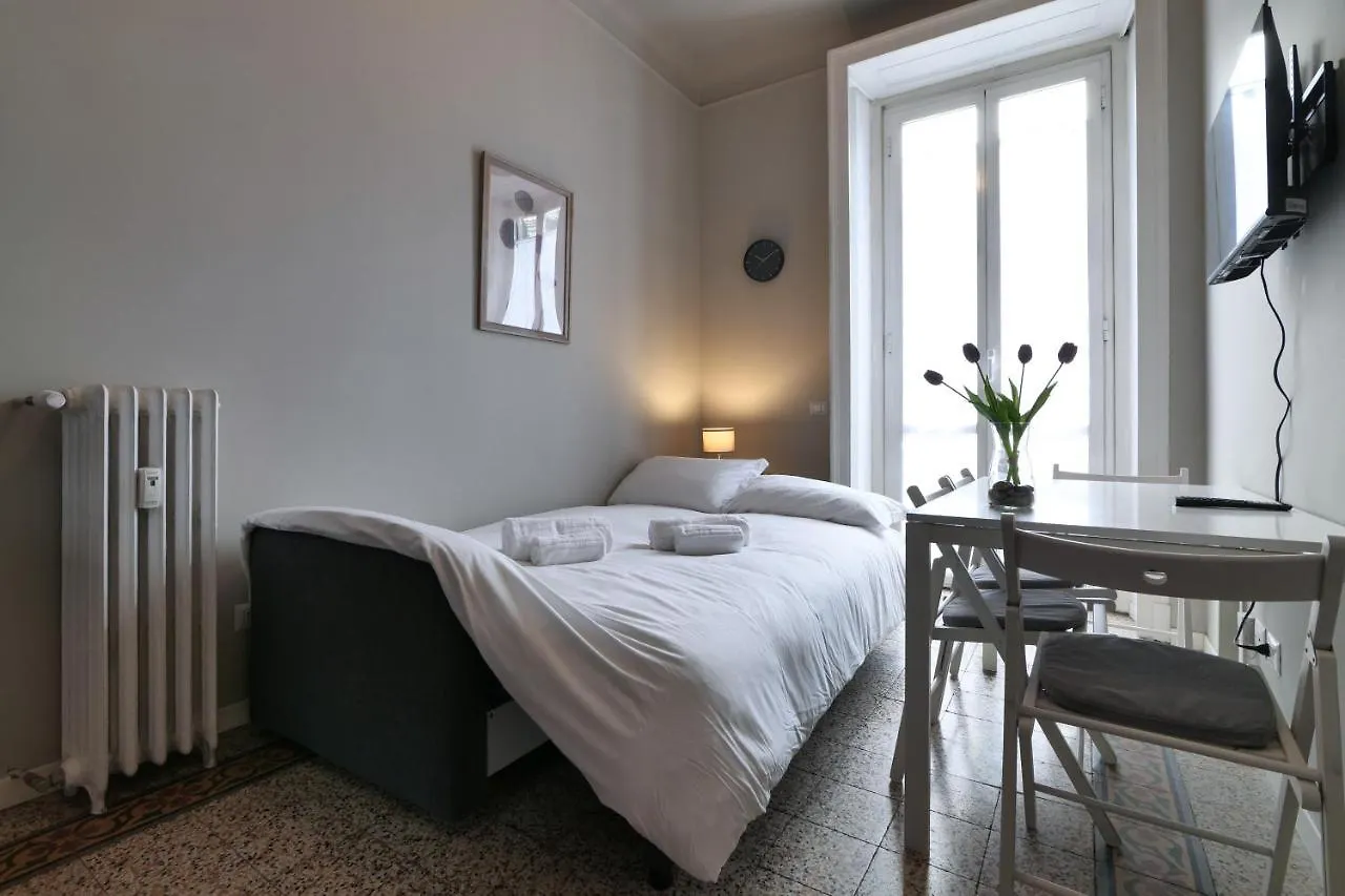 Primopiano - Giacosa Apartment Milan 0*,  Italy