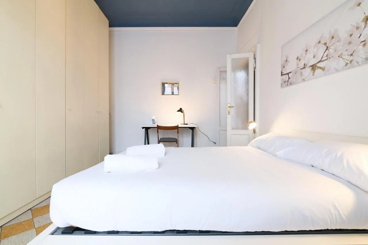 Primopiano - Giacosa Apartment Milan